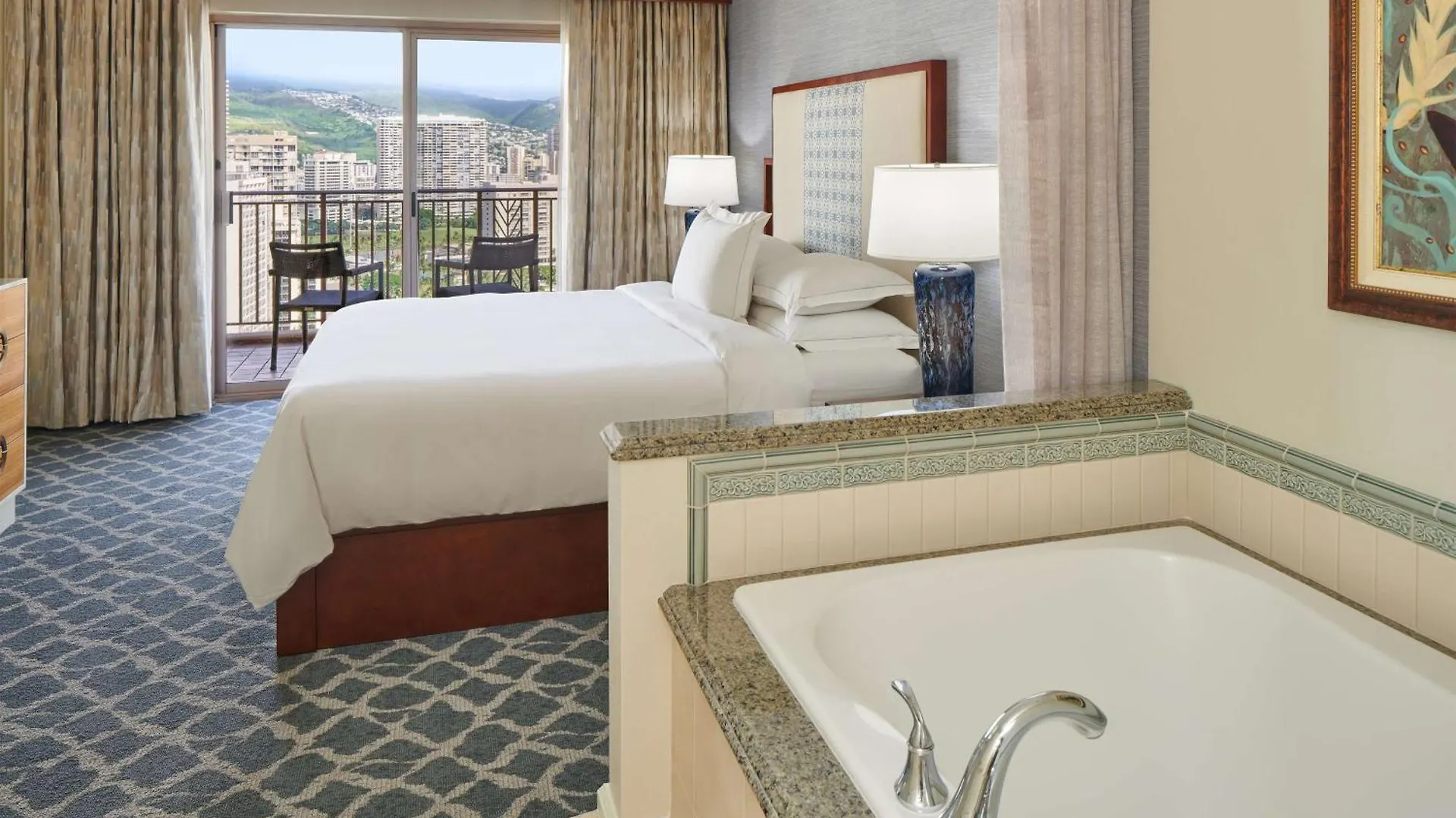 *** Resort Hilton Grand Vacations Club Grand Waikikian Honolulu Hotel United States