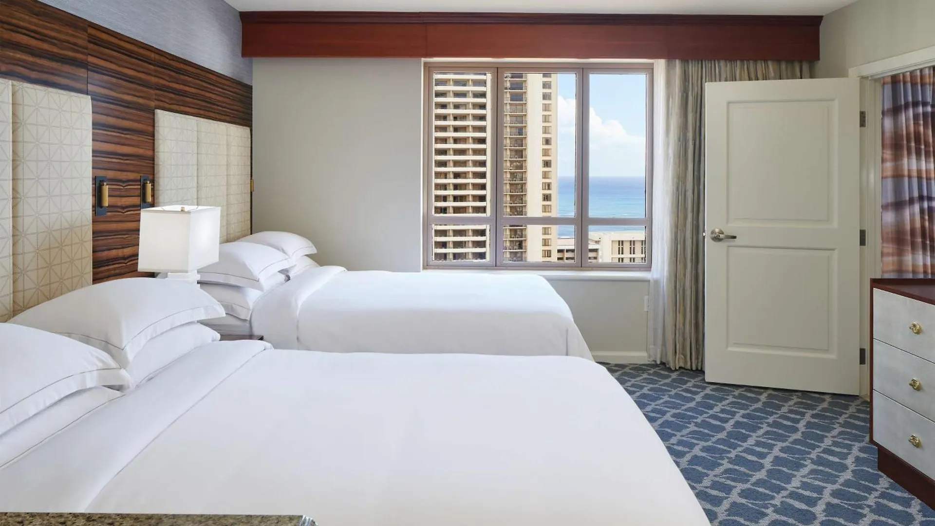 Hilton Grand Vacations Club Grand Waikikian Honolulu Hotel Resort